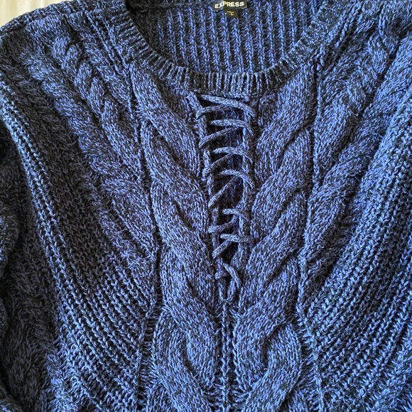 🌵Express Sweater 🌵 - Picture 3 of 3